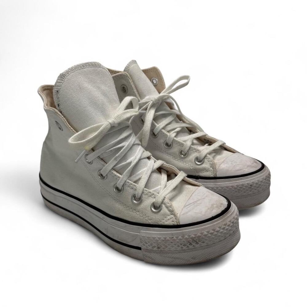 White Converse platform sneakers women’s size 6
